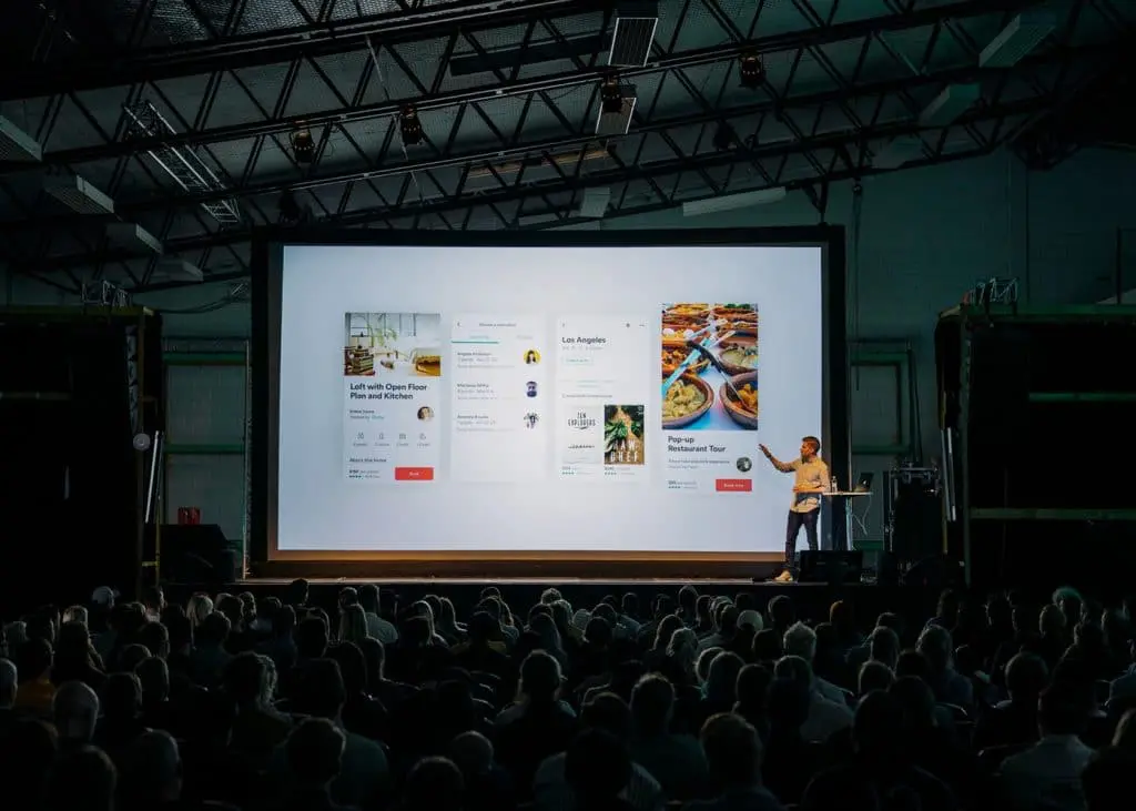Why Product Managers Should Do Customer Interviews at User Conferences